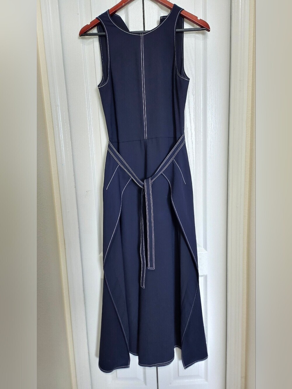 Joie Navy Blue Contrast Stitch Sleeveless Jumpsuit Tie Waist Women's Size 2. - Picture 2 of 16